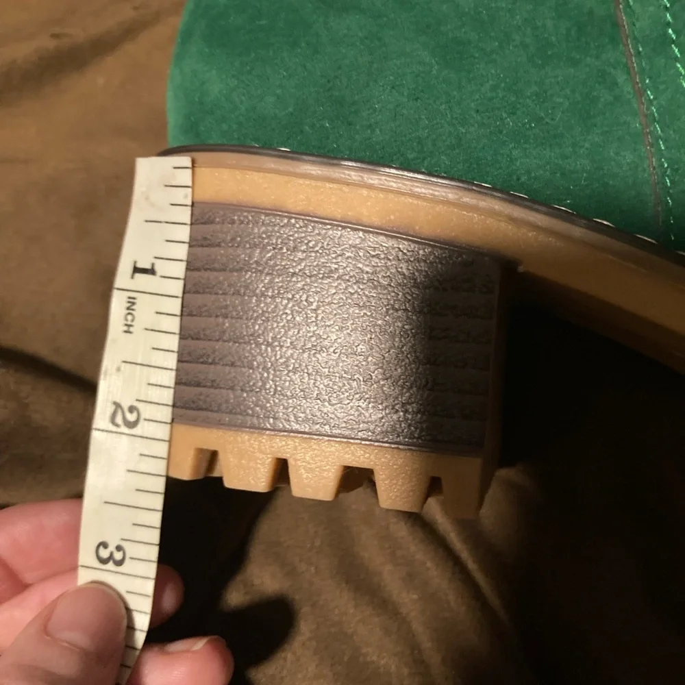 Green Suede Boots with Faux Fur Cuff, size eu 41 US 11, new in box, chunky heel - Picture 2 of 9